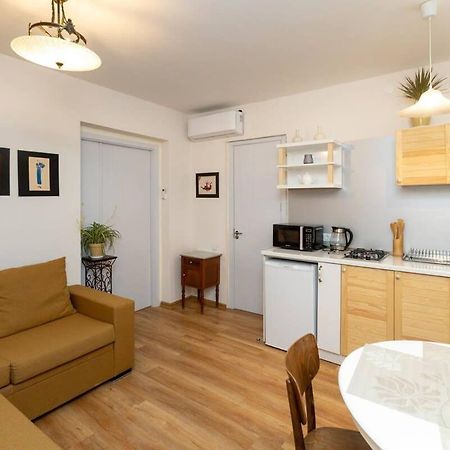 Wehost Liberty Square Apartments Tiflis Dış mekan fotoğraf